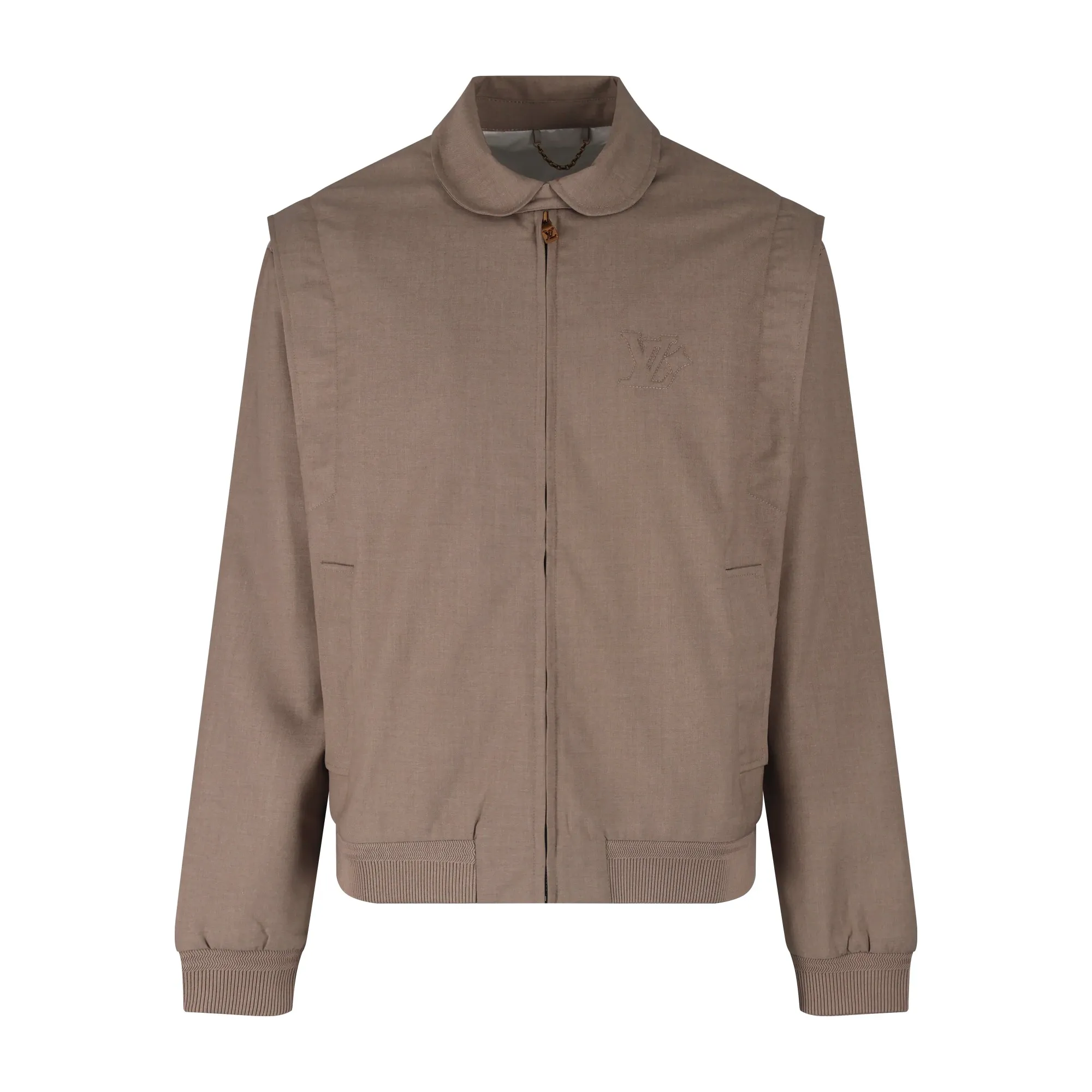 🅿️810 1v 25FW khaki wool casual jacket. The original jacket was purchased for 24,200 yuan. The old money style of Lujia is really not comparable to those second-tier brands. We custom-made imported real wool blended fabrics. The upper body is particularly high-end. Fabric has always been a particularly important part of our products. It is also the foundation for the rise of high-rise buildings. The materials we use are quite solid. Nearly 100% sheep wool is blended with polyester and polyester to ensure the drape of the pants. The comparison of the sample in Figure 2 is only slightly red. The specifications are exclusively custom-woven and have no difference. The pockets and trims are cut according to the Italian old-money style craftsmanship standards. The back pockets are embellished with embossed logos. The focus is to restore the pleats and perm marks on the front, which is full of texture. Size:50-52-54-56